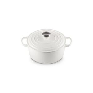 Le Creuset Signature Round Dutch Oven
