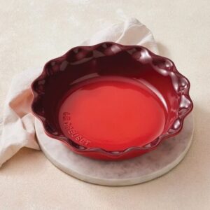 Le Creuset Heritage Fluted Pie Dish